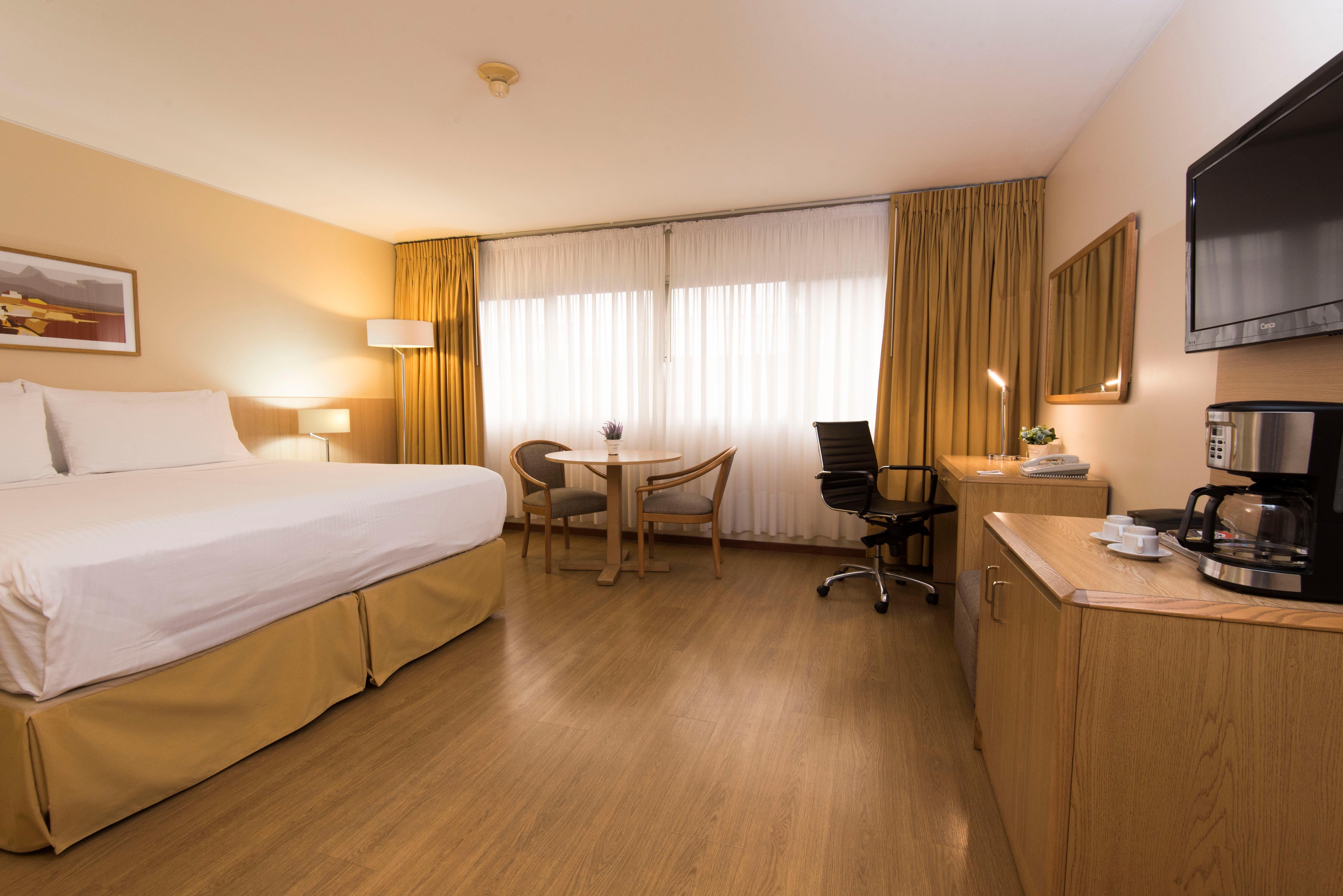 Holiday Inn Montevideo By Ihg Ngoại thất bức ảnh