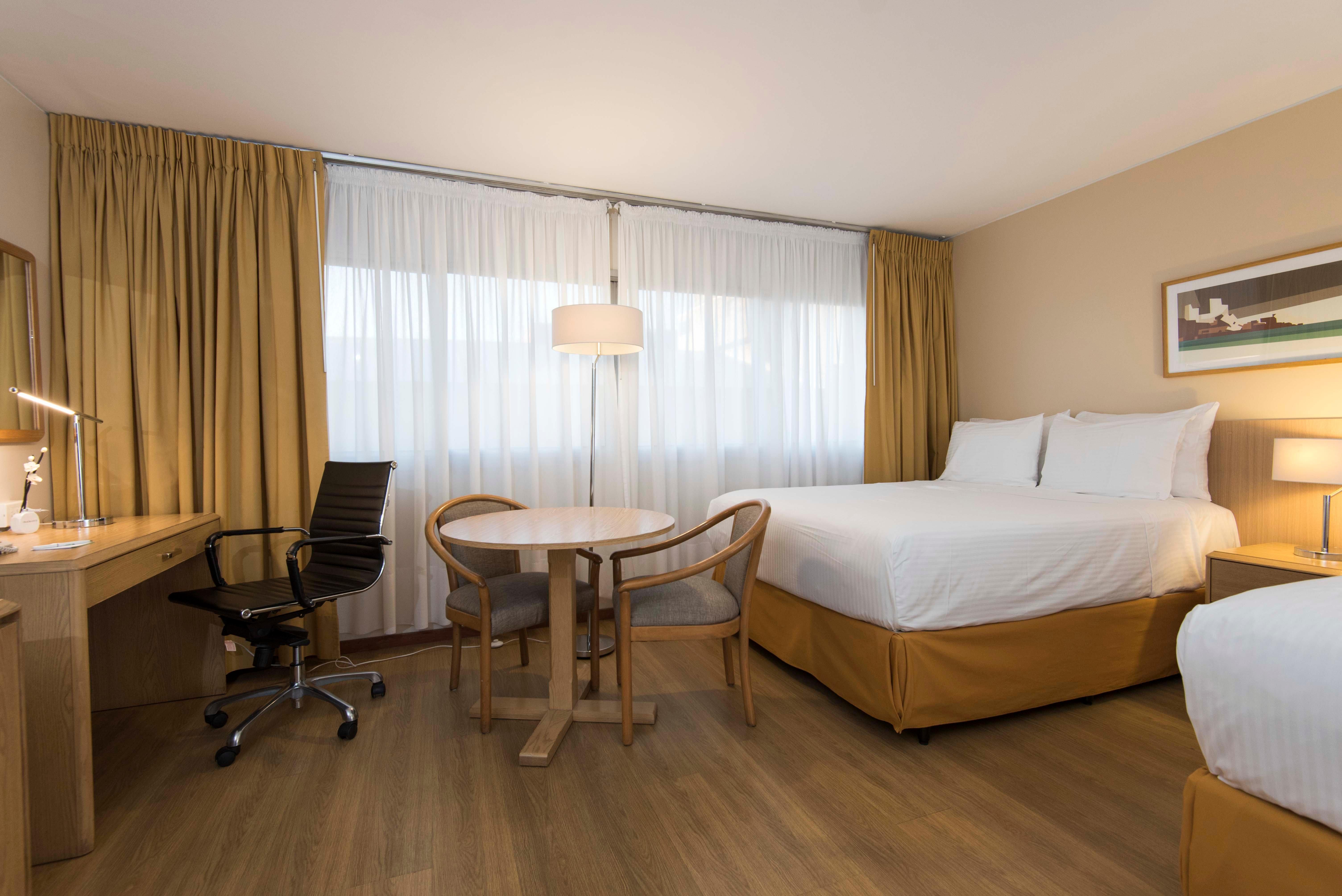Holiday Inn Montevideo By Ihg Ngoại thất bức ảnh